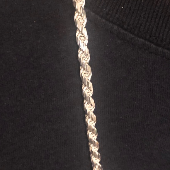 24” 4.5mm Diamond Cut Sterling Silver Rope Chain - Picture 3 of 15